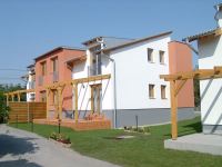 2005-2006. Szigetszentmiklós Orgona u. 4 ABC 3x4 lakásos társasház